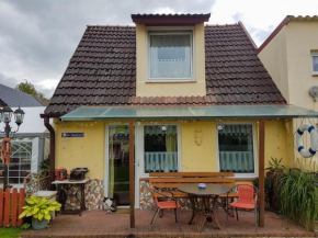 Отель Ferienwohnungen in Semlow  Semlow